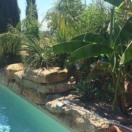 La Bastide Des Vents D Anges Bed & Breakfast Taradeau Dış mekan fotoğraf